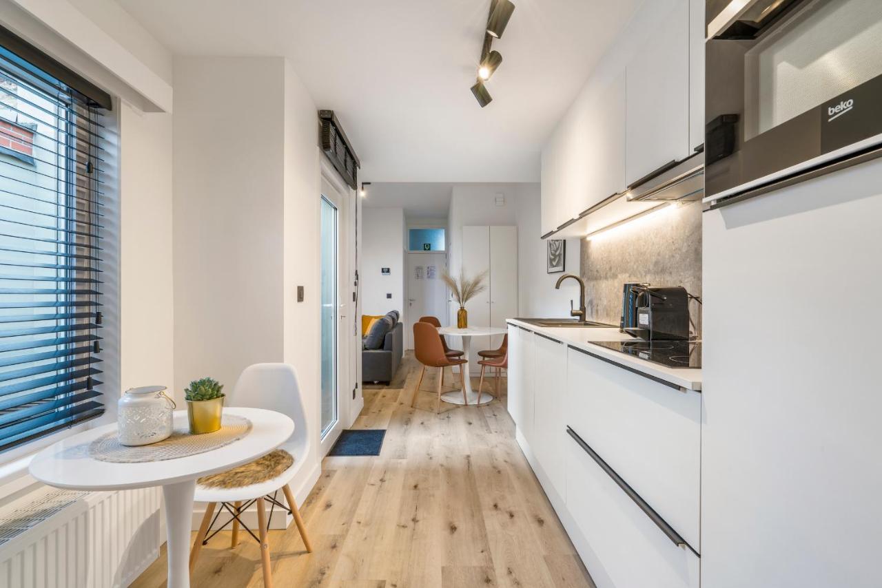Cosy, Furnished & Renovated Flat With Outside Lounge Apartment Ghent Exterior photo